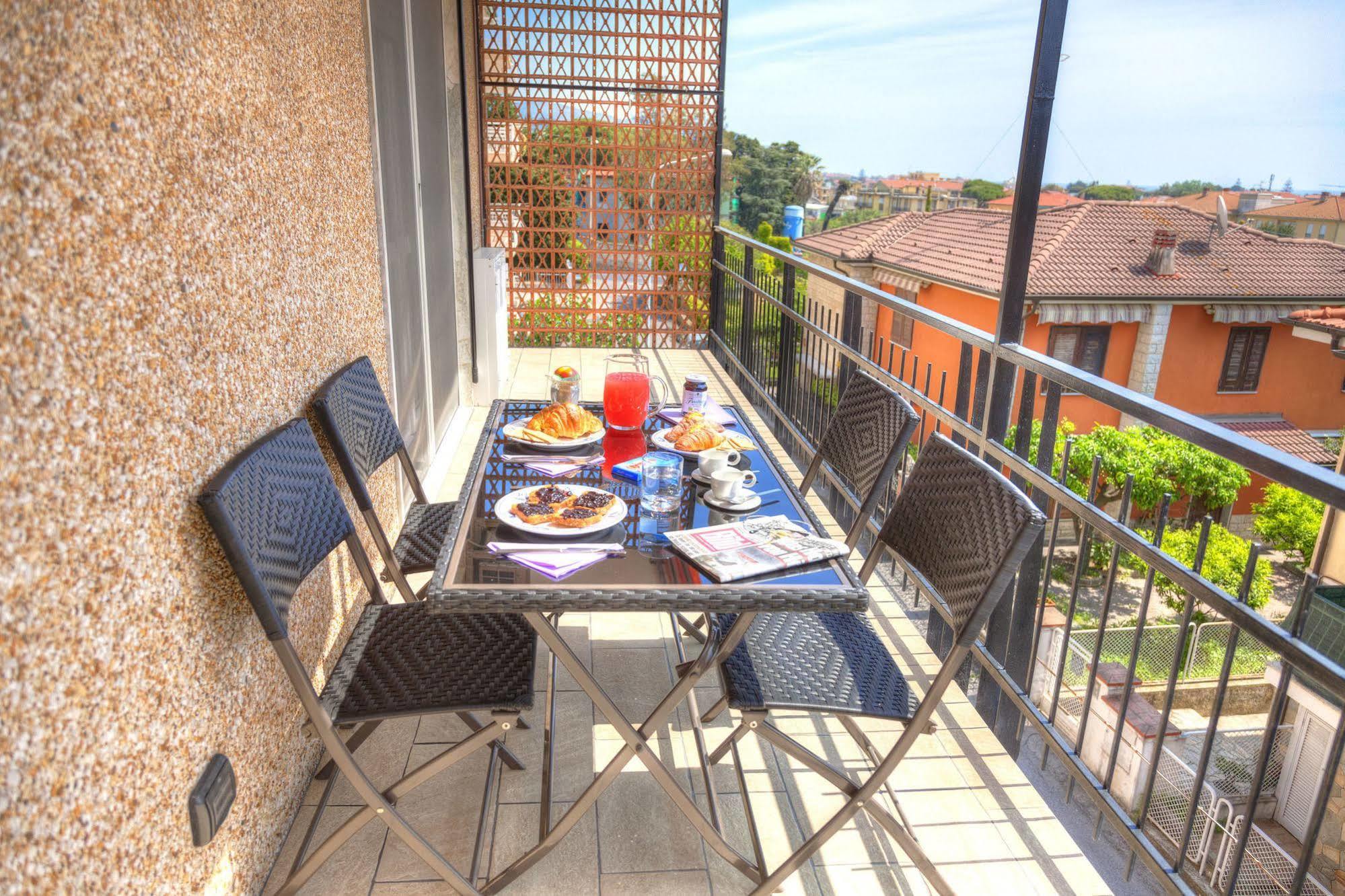 Casa Kisso Apartment Diano Marina Exterior foto